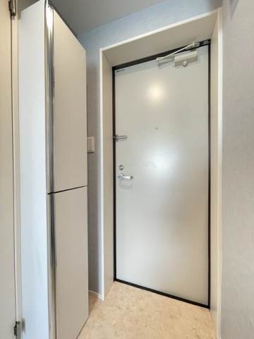 レクラン五反野3階 玄関