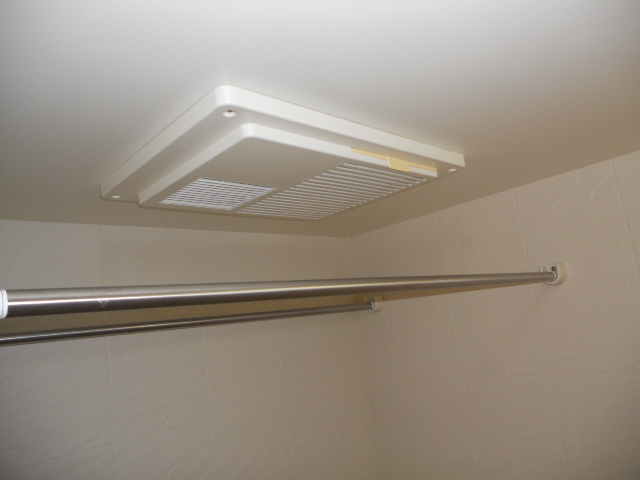 ドエル・ミョウセイ 浴室乾燥機