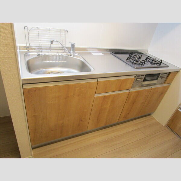 ディオブレス 3口ガスコンロ付システムキッチン