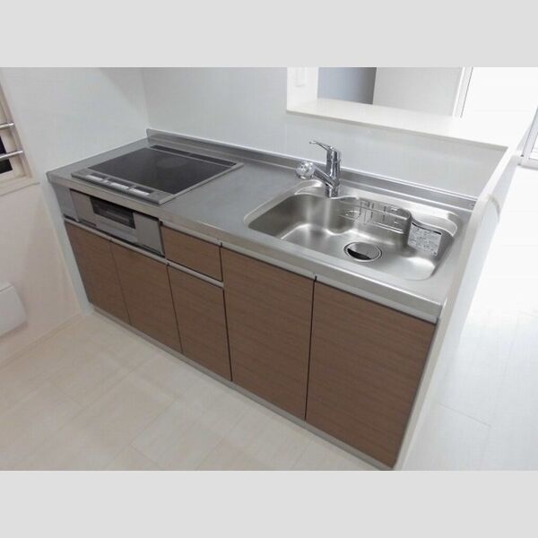 サクラハイツ201号室 ♪対面キッチン(1口ラジエント・2口IH付)♪