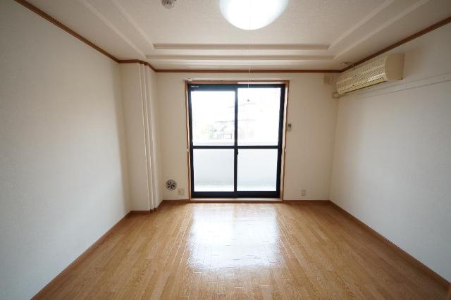 ガーデンハウス 室内