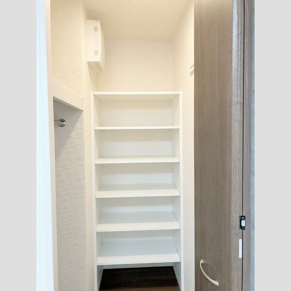 リーブル ウォークインクローゼット