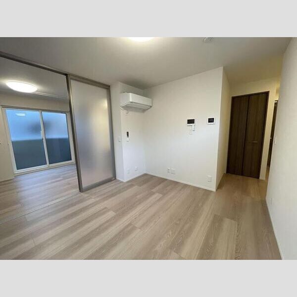 ウィンドテラス荒川 LDK①