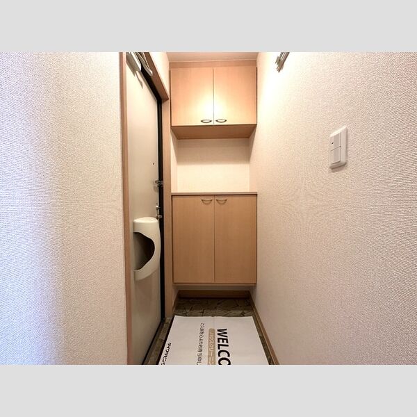 オリーブガーデン　A・B・C 玄関