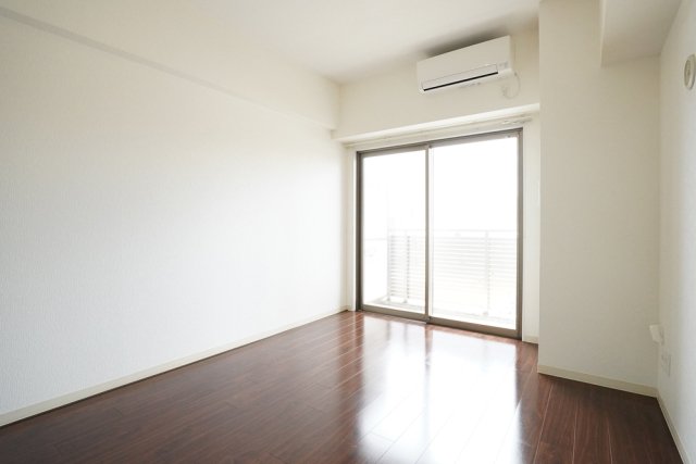 コスモグレイス新宿 リビング