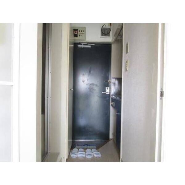 ハローズハウス 玄関