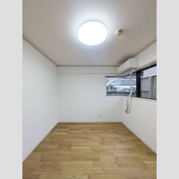 ヴィラ東川口304号室 退去前につき、別部屋のお写真です。