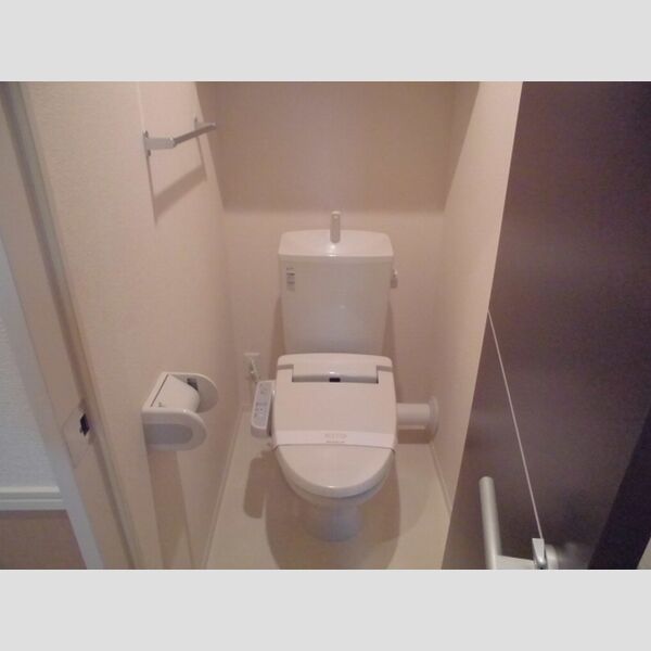 リドアイカ　B棟 温水洗浄暖房便座