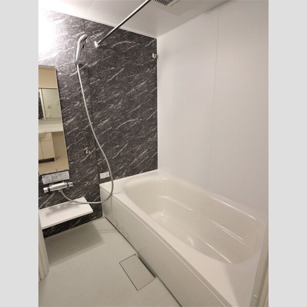 ドエルメイツB バス