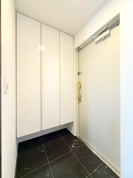 ＫＤＸレジデンス神田6階 玄関