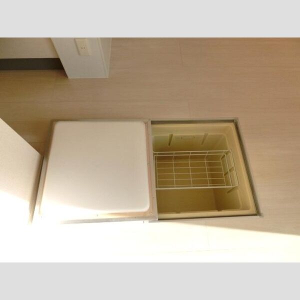 セジュールホンダ C 床下収納