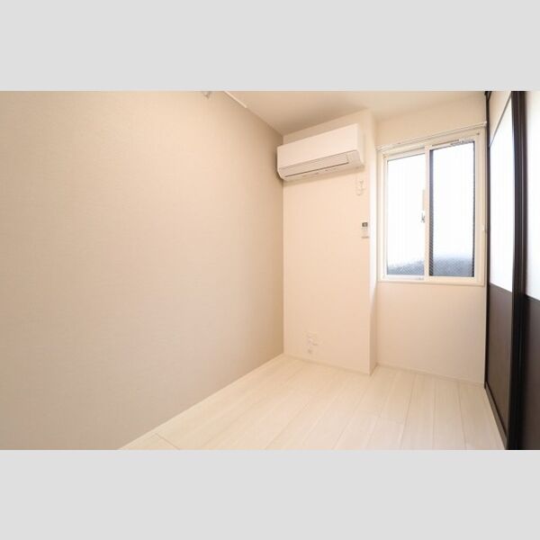 D-PRECIOUS武蔵野202号室 洋室