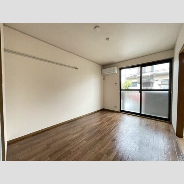 メゾンヴェール103号室 洋室　6帖