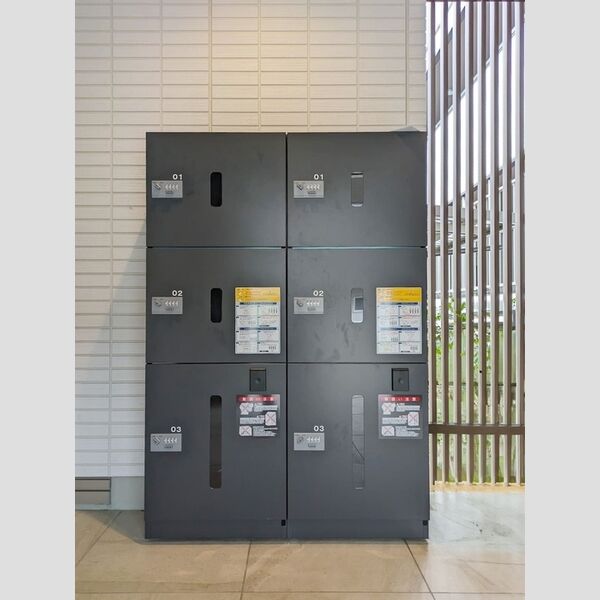 レスティングスウェル浦和107号室 宅配BOX