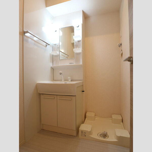 クレストテラス103号室 洗面所