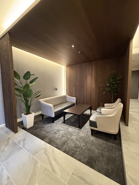 avenir K205号室 ロビー