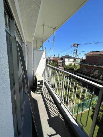 メゾン岸谷212号室 バルコニー