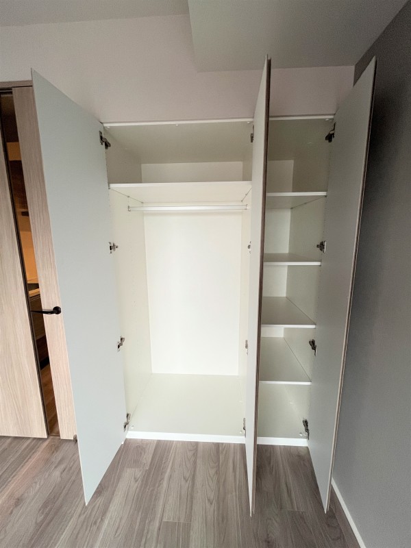 ロイジェント新高島平3階 収納