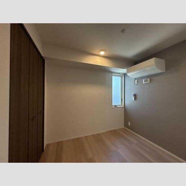 セレスティア南花畑Ⅲ306号室 洋室