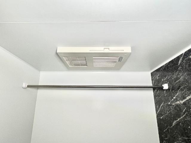 アプリコットＤ302号室 浴室乾燥機