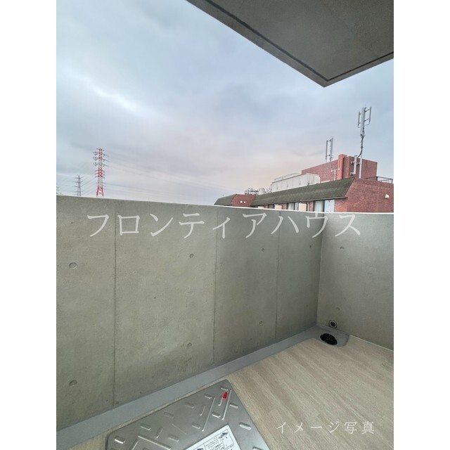 ピァッツァ鶴見0303号室 バルコニー