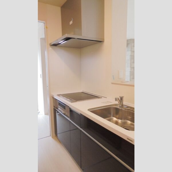 レヴェール砧 101号室　キッチン