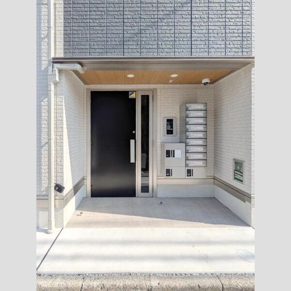 セレスティア新堀 エントランス