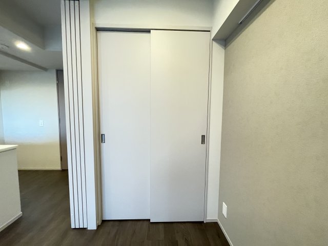 SYFORME OMIYA903号室 ※1403号室参考写真です（カラータイプが異なる場合がございます）