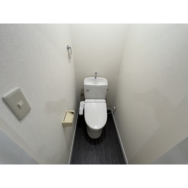 ファミール希望ヶ丘102号室 内観