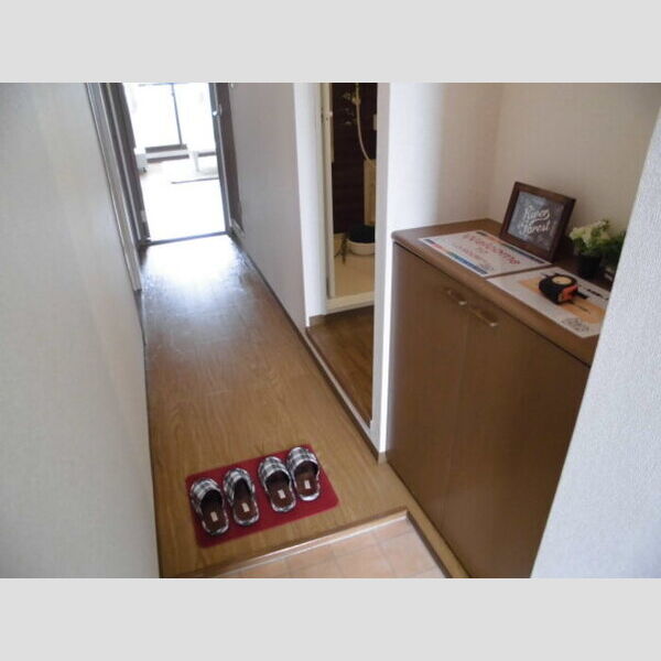 メルベーユ大倉山 玄関