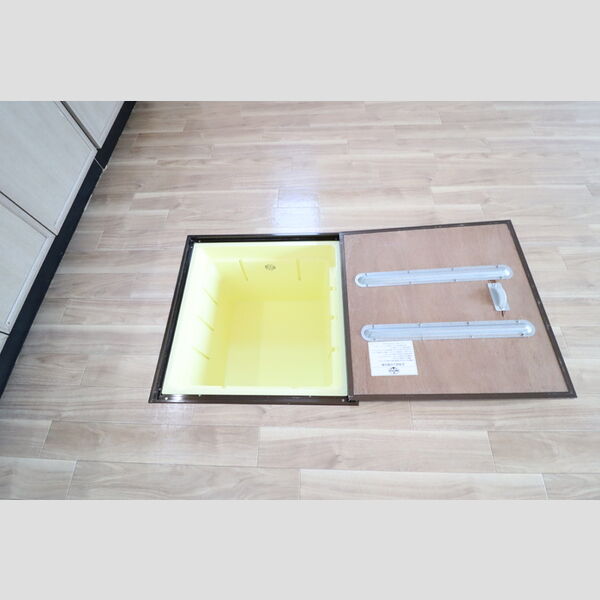 ヴィラージュ　D101号室 床下収納