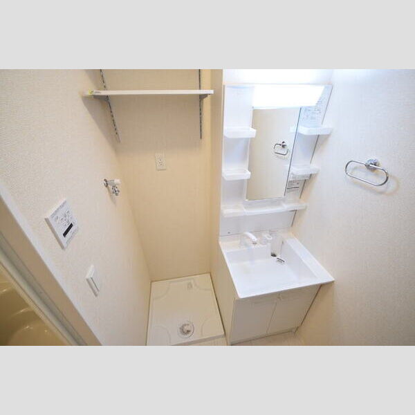 プルメリア103号室 洗面所