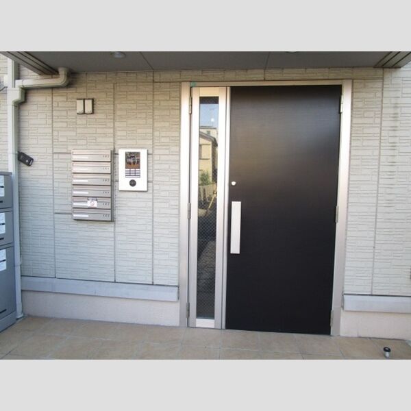 AlbaGrande(アルバグランデ)305号室 エントランス