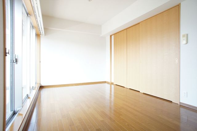 マリンパレス登戸0305号室 洋室