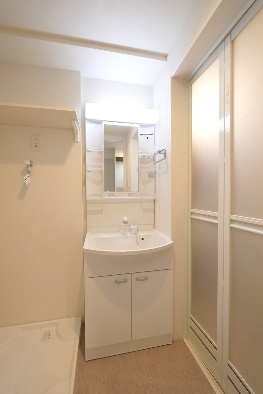 シャンペル三園 内観