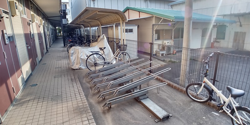 レオパレスＳＬＩＭＦＩＥＬＤＳ 周辺