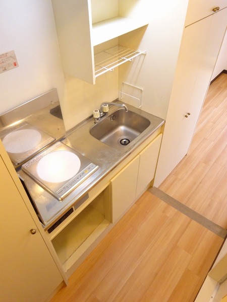 パーク・ノヴァ横浜阪東橋弐番館 キッチン