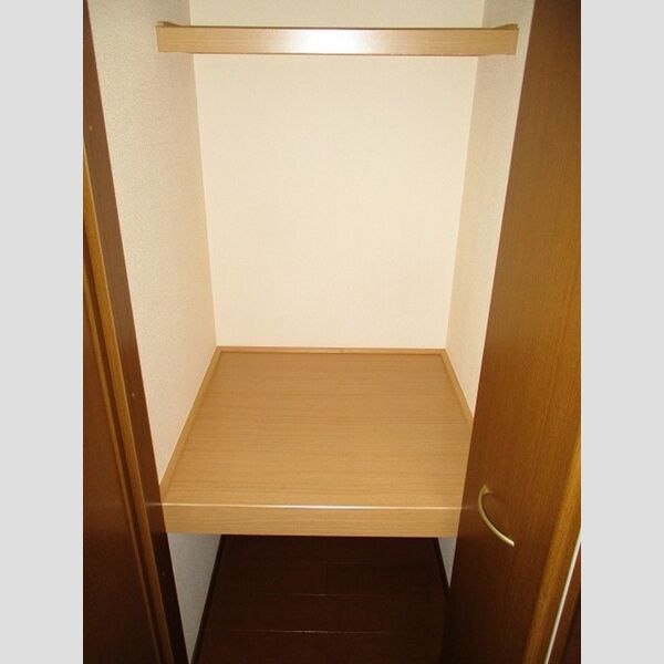 ステイ ドリーム ヒロ302号室 収納