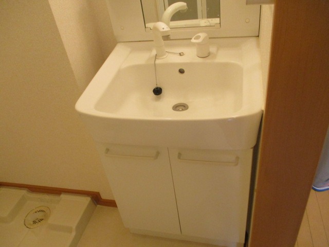 セカンドステージ(E-141)2階 同建物別部屋の参考画像