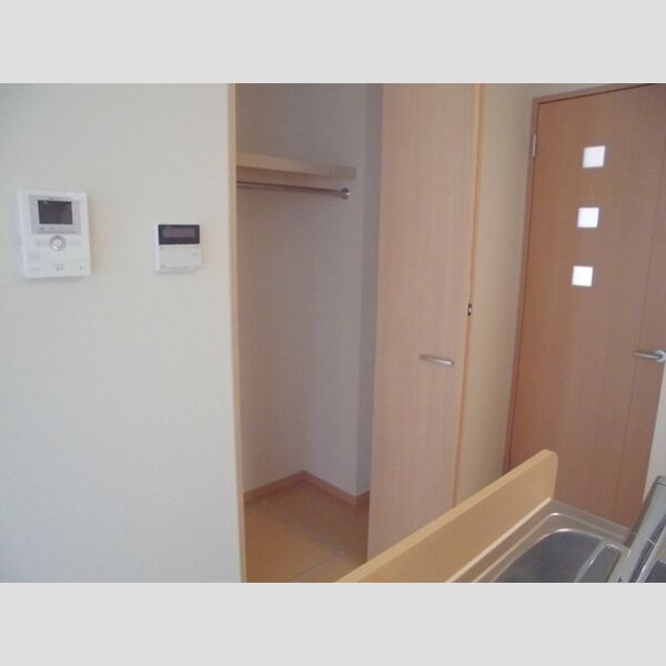 ネブラスカ103号室 LDK10.5帖 クローゼット