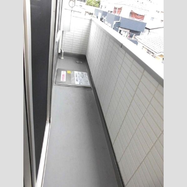 エクセリア西小岩301号室 バルコニー