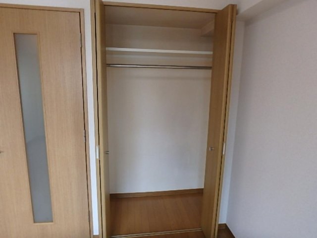 メゾン・ド・ヴィレ本駒込 クローゼット