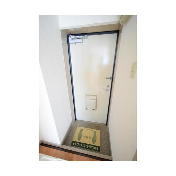 メゾン・ド・調布 玄関