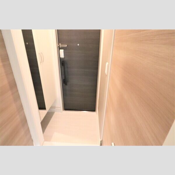 ラ・カーサ　グリシーナ 玄関