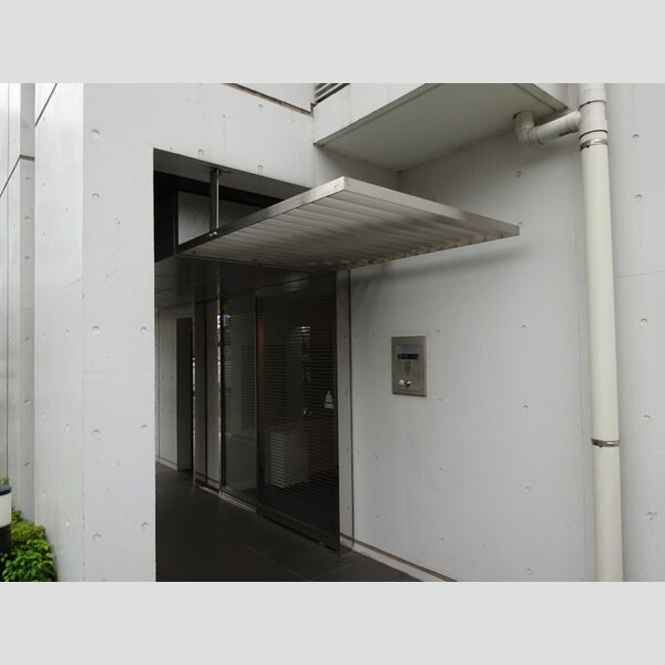 カスタリア用賀0801号室 エントランス