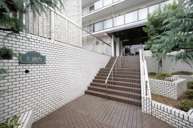 ペアパレス上池台№２2階 エントランス