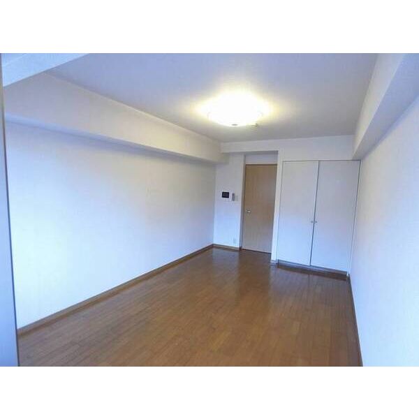 興和太平アパートメント リビング