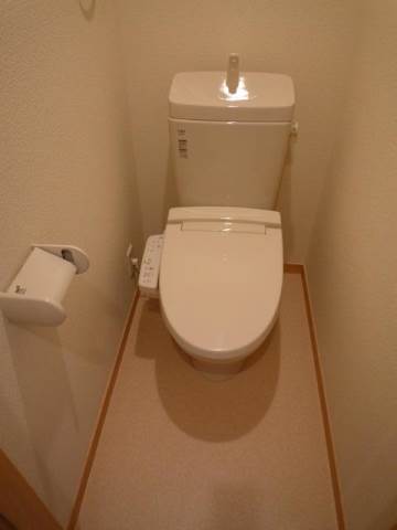 ミルフルール阪東橋3階 トイレ