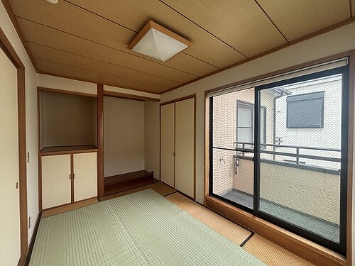 世田谷区奥沢８丁目戸建て 和室７．７畳（内装前）