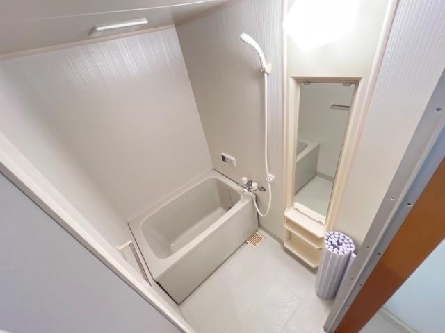 シャイニングｉｎ青葉Ⅱ101号室 追焚機能付きバス